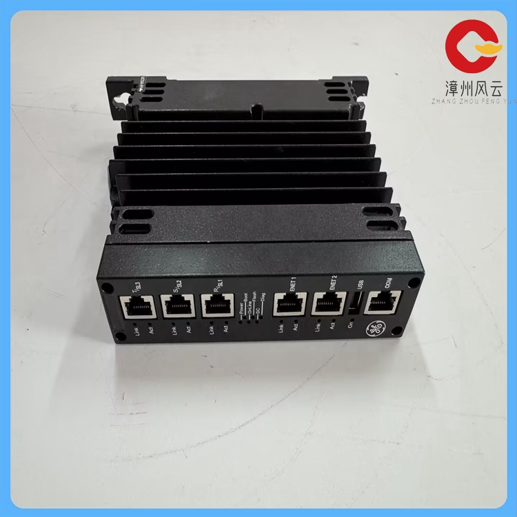 IS220UCSAH1AK 5.jpg